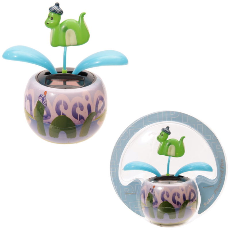Loch Ness Solar Pal